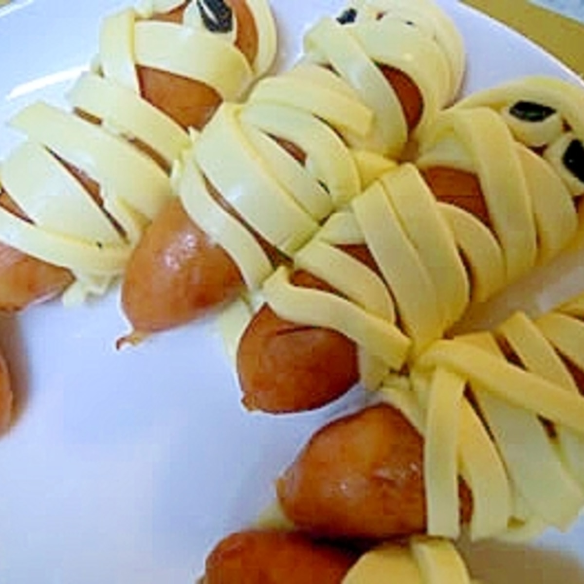 ハロウィンに ウィンナーdeミイラ レシピ 作り方 By ぽっちゅんママ 楽天レシピ